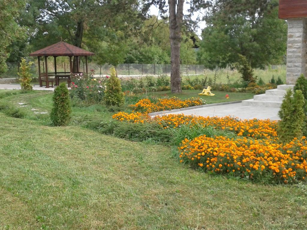 Guesthouse Gostilitsa 외부 사진